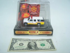 Code 3 City of East Windsor District Vehicle GMC Suburban - 1/64 - 1998 - Picture 1 of 4
