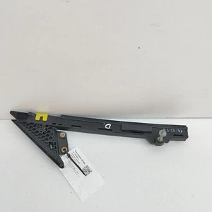 Porsche 911 992 Türfensterführung Frontal Derecho 992837392B 2024 25299373 - Imagen 1 de 7