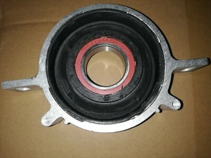 SUPPORTO CUSCINETTO GIUNTO ALBERO CARDANICO PER BMW 5 F10 M5 6 F12 F13 M6 - Foto 1 di 1