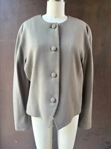 LORD AND TAYLOR VINTAGE PURE WOOL SANDY BEIGE COLLARLESS BLAZER SIZE 12, DOLEMAN - Picture 1 of 8