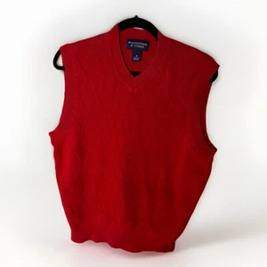 Roundtree and Yorke Sweater Mens Medium Red Vest 100% Cotton Casual - Picture 1 of 5