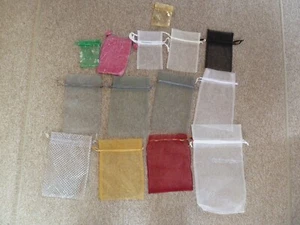15 Organzasäckchen Schmuck Beutel Gastgeschenke verschiedene Größen und Farben - Bild 1 von 4
