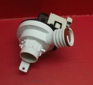 Dishwasher DIPLOMAT ADP12043 Drain Pump - Picture 1 of 2