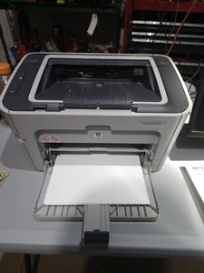 Hp Laserjet P1505 CB412A Printer 2MB Page Count 16124 Usb Used Free Shipping - Picture 1 of 10