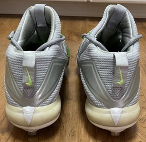Nike Trout 2 tacchetti campione promozionale taglia 12 argento pe asg baseball raro zoom - Foto 1 di 6