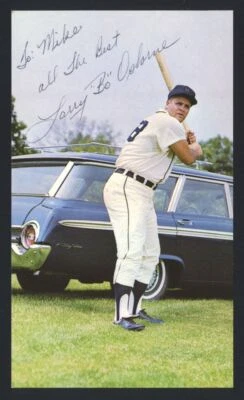 BOBO OSBORNE 1961-62 Detroit Tigers SIGNED Photo Postcard (d.2011) - Image 1 of 3