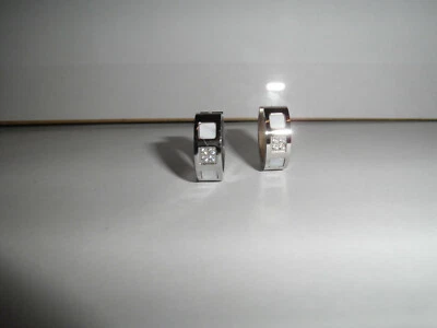 Klappcreolen  Edelstahl  hochglanzpoliert mit Zirkonia u. weißem Perlmutt - Bild 1 von 2