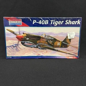 Revell Monogram P-40B Warhawk Tiger Shark 85-5209 Maßstab 1:48 Vintage - Bild 1 von 8