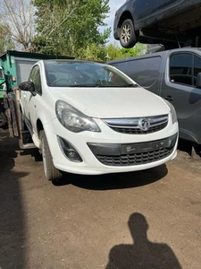 Vauxhall (Opel) Corsa Ltd Edtn Cdti Eflex Scheinwerfer Flügelbruch ganzes Fahrzeug 2012 - Bild 1 von 3