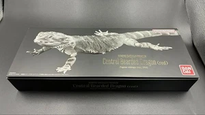 Bandai The Diversity of Life on Earth Premium Central Bearded Dragon Figure Red - Picture 1 of 4
