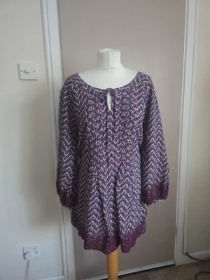 Ladies NEW Burgundy Mix DEBENHAMS VISCOSE Printed sequined details TOP SIZE 22 - Image 1 of 4