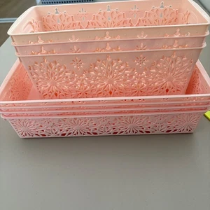 Set 7 Cestini Portaoggetti Plastica Rosa Organizer Ritaglio Design Ufficio Casa Cassetto - Foto 1 di 15