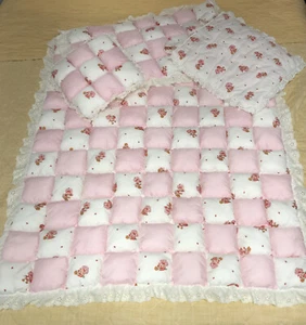 Vtg Strawberry Shortcake Pink Baby Quilt Blanket Crib Handmade 42 In x 34.5 In - Picture 1 of 12