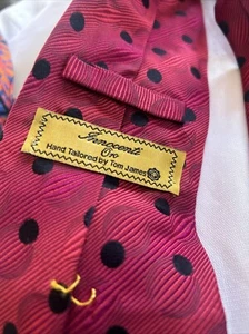 Tom James Innocenti Oro Men’s Neck Tie All Silk Plum Blk Polka Dot - Picture 1 of 7