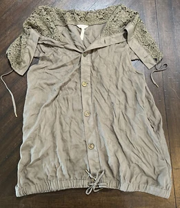 Matilda Jane Top Women’s Large Olive Green Lace Sleeveless Button Up Blouse - Picture 1 of 5