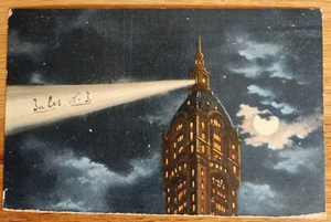 Postal Edificio con Foco en la Noche Edificio y Ubicación Desconocidos PC 1910 - Imagen 1 de 1