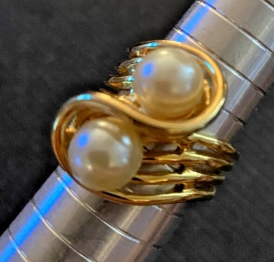 Anillo estampado galvanizado oro 18k con 2 perlas de imitación de vidrio talla 8 clásico Foto 1 de 4