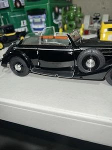 1939 HORCH 930V CABRIOLET BLACK 1:18 RICKO OPENING HOOD DOORS & TRUNK - Picture 1 of 16