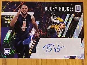 2017 UNPARALLELED Bucky Hodges CLASS OF 2017 ROOKIE 151/199 Rookie Autograph.!!!