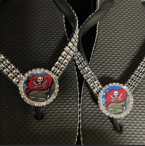 tampa bay buccaneers sandals Cover