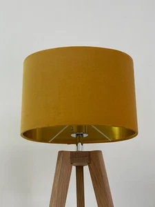 Pantalla Mostaza Amarillo Terciopelo Cepillado Dorado Ovalado Pantalla de Luz - Imagen 1 de 12