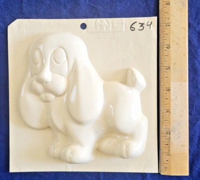 Lote de moldes de yeso de plástico vintage molino de viento ancla fútbol perros serpiente artesanía Foto 1 de 4