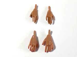 Integrity Toys x2 Pairs Hands, Light Honey, Nail Varnish Fashion Toy Spares Doll - Picture 1 of 6
