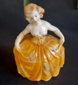 VINTAGE PORCELAIN LADY POWDER TRINKET BOX 8 COLLECTABLES 5" TALL ORIGINAL ART - Picture 1 of 13