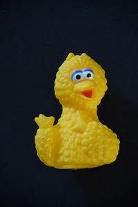 SESAME STREET BIG BIRD 2.5" FINGER PUPPET - Picture 1 of 3