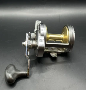 Shimano Torium 30 Conventional Saltwater Reel 6.2:1 Ratio 4 Bearings Excellent - Picture 1 of 16