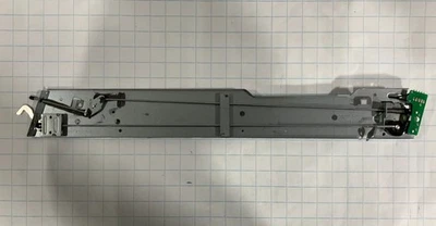 OEM W11166856 W10683517 KitchenAid KFED500ESS06 Gama PESTILLO PUERTA Foto 1 de 4