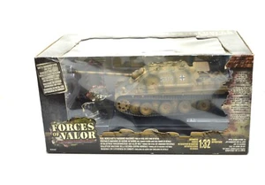 FORCES OF VALOR GERMAN GERMAN JAGDPANTHER 1:32 - Picture 1 of 8