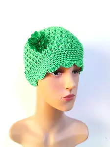 CROCHET CLOCHE HAT 1920 VINTAGE STYLE LADIES 1 SIZE BRIGHT GREEN SHINE HANDMADE - Picture 1 of 5