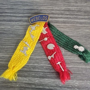 Vintage Boy Scouts BSA Webelos Tri-Color Ribbon Pin, 10 Silver Tone Award Pins - Picture 1 of 7