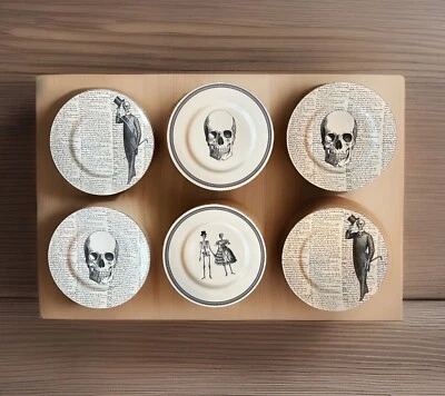 ROYAL STAFFORD ENGLAND Skeleton Skull Dinner Plates Set 6 Halloween - Image 1 of 4