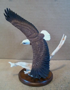 Artistas Country-Para The Discerning~Figura~Águila "Soaring The Heavens"~con caja - Imagen 1 de 13