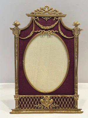 FRENCH CIRCA 1880 FRAME WITH AMAZING DETAILS (10 "X 14 ") - Image 1 of 4