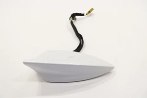 2019 - 2023 CADILLAC XT4 ROOF EXTERIOR SHARK FIN ANTENNA MODULE OEM WHITE_G1W - Picture 1 of 13
