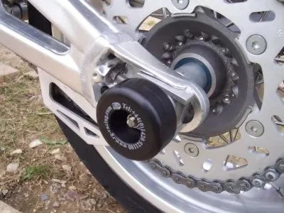 PROTETORES DE BRAÇO OSCILANTE R&G PARA APRILIA SXV 450 > 2007 PAR PRETO SP0013BK - Imagem 1 de 3