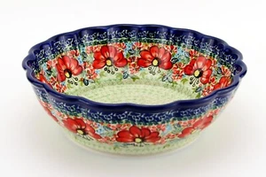 Polish Pottery Scalloped Bowl 9.5" (8 Cups) by Zaklady Boleslawiec - Unikat - Picture 1 of 4
