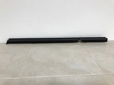 Jeep Patriot 2011 puerta trasera pasajero interior ventana alféizar forro moldura OEM Foto 1 de 4