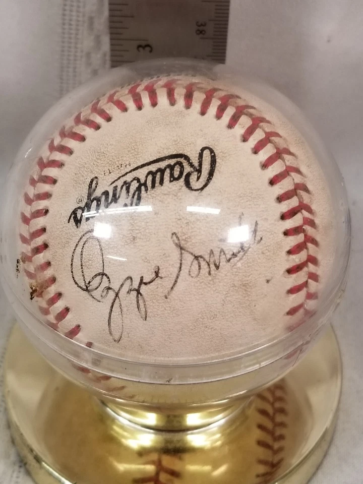Ozzie Smith Autographed National League Baseball No COA president Giamatti - Image 1 of 2