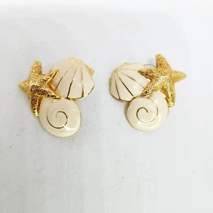 Trifari Vintage Pierced Earrings Snail Shell Starfish Gold Beige Chunky Heavy - Picture 1 of 4