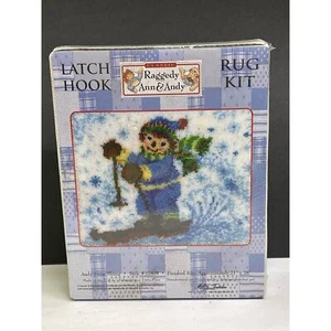Raggedy Ann & Andy 21" x 28" Riegel Haken Teppich Kit 37805 Schnee Skifahren VERSIEGELT - Bild 1 von 7