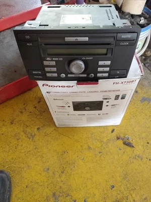 Ford Fiesta Ghia 16v 1.4 Petrol 2001-2008 Stereo Cd Player 6S61-18C815-AJ - Immagine 1 di 3