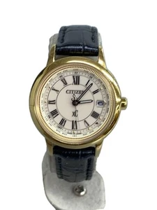 Citizen Damenuhr Solar Analog Leder weiß schwarz H240-T022481 gebraucht - Bild 1 von 6