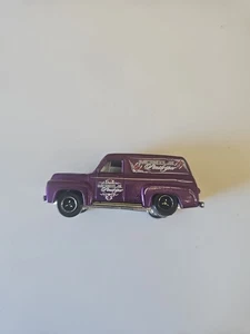 Matchbox "Classic Cars" 1955 Ford F-100 Panel Delivery 2009 LILA  - Bild 1 von 5