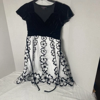 Vestido My Michelle niñas jóvenes talla 12 Foto 1 de 4