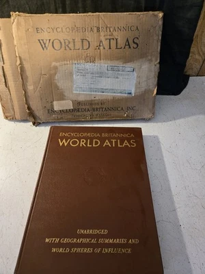 1947 ENCYCLOPAEDIA BRITANNICA WORLD ATLAS IN ORIGINAL SHIPPING BOX - Image 1 of 4