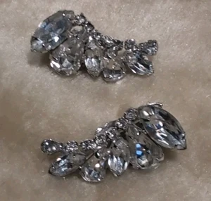 2 Vintage Ohrringe weiß Clip Strass - Bild 1 von 8